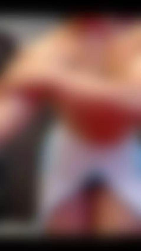 Each curve of my sculpted body is an invitation to the most ... by arianafit