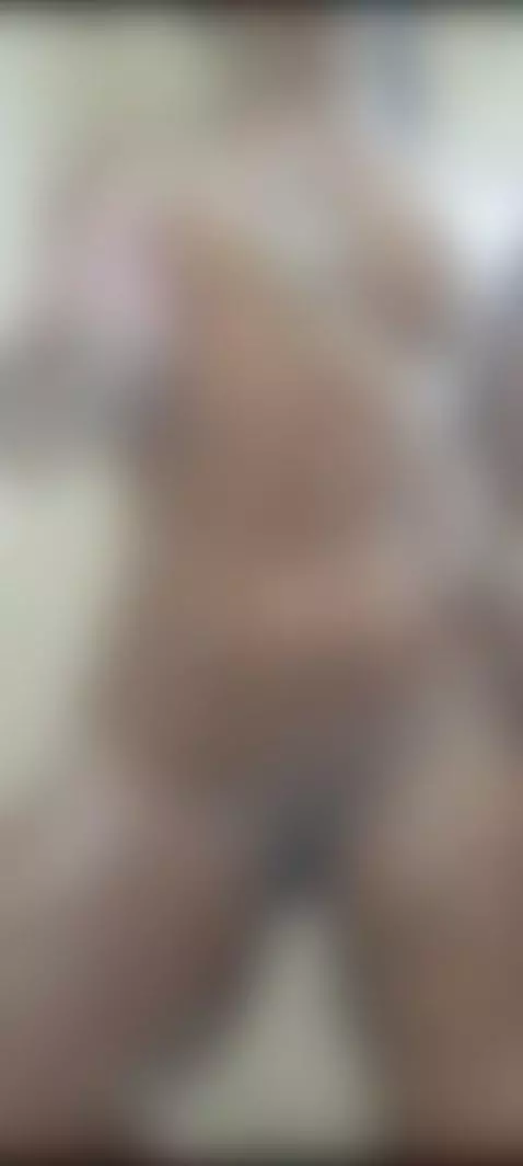 Each training makes me stronger ... Every kiss of yours make... by arianafit