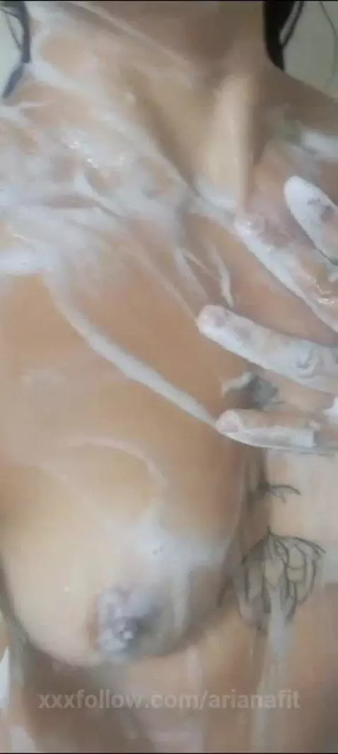 Strong, sensual and dominant ... do you dare to touch me? by arianafit