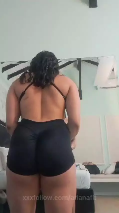 My muscles are hard, but my skin is soft ... do you want to ... by arianafit