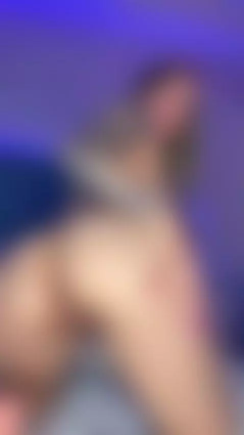 want to feel ur cock and fingers into me by sarabacker