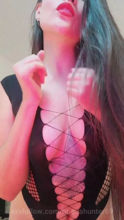 I’ll tease your tip until you go crazy by brianahunter69