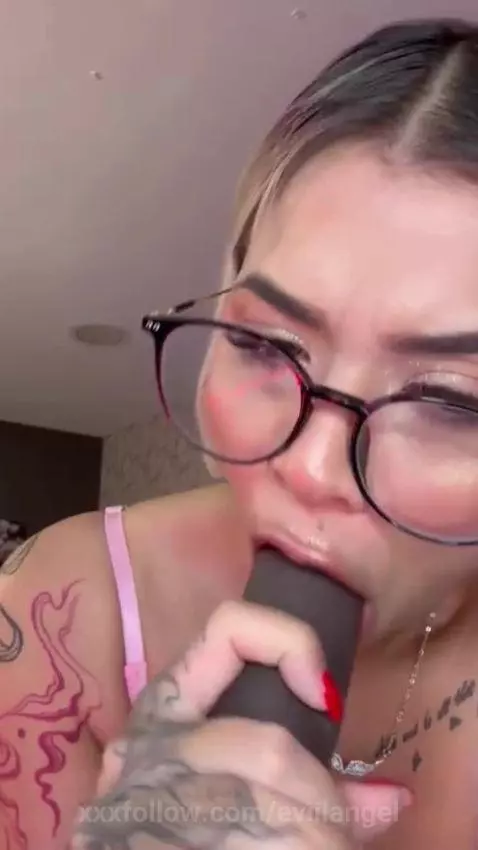 I want your cock in my throat by eviilangel