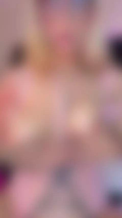 Explode on my big hot boobs by eviilangel