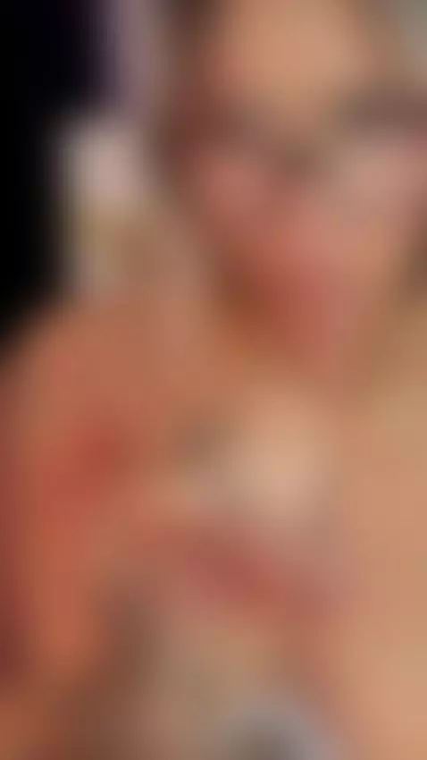 I want to feel your cock in my throat by eviilangel