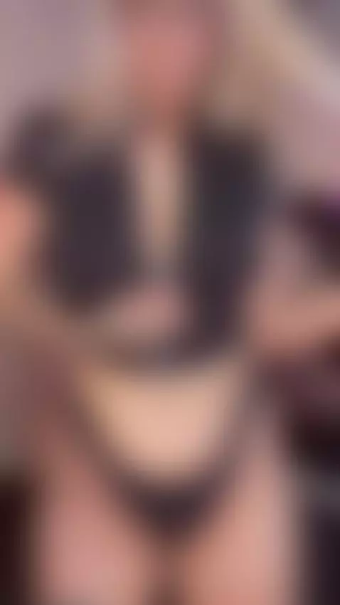 I'm very hot today by eviilangel