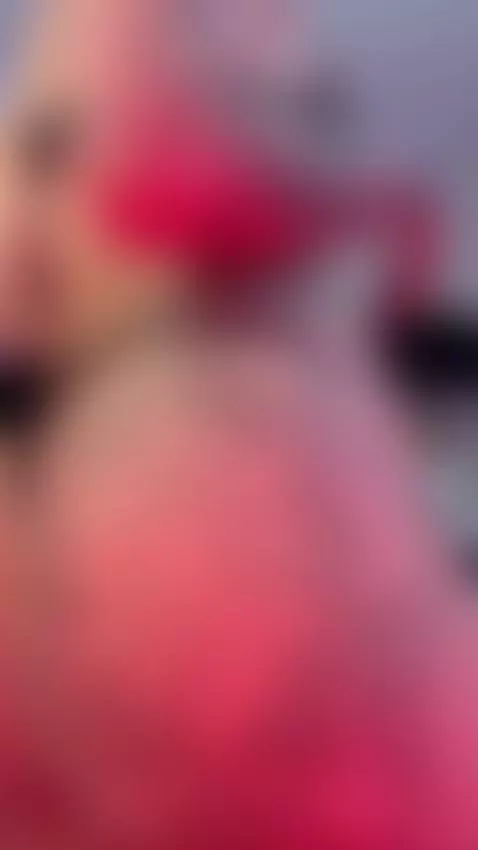 Sexy and Hot by eviilangel