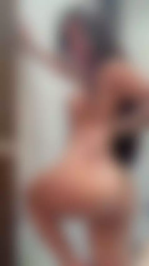 don't you feel hungry? by abbycoopers