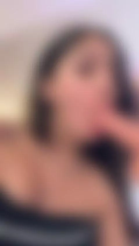 Temptation looks good on me, doesn’t it? by abbycoopers