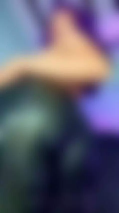 Eyes down, hands behind your back. by angellfox