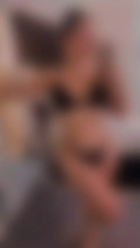 erotic by roxanasscoth