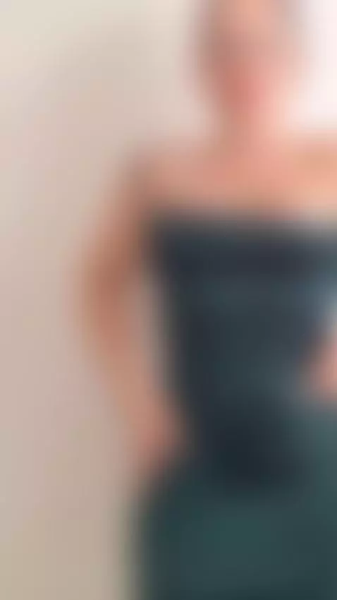 erotic by roxanasscoth