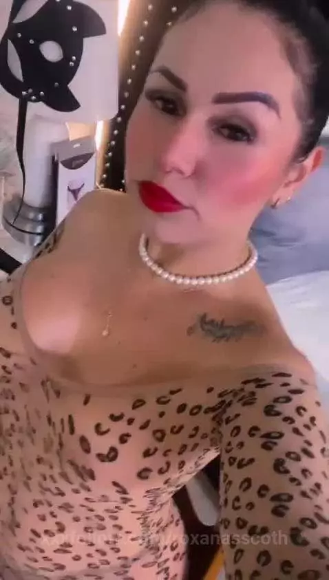 horny by roxanasscoth