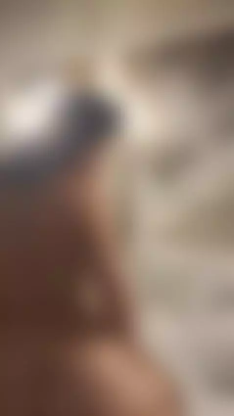 voluptuous by roxanasscoth