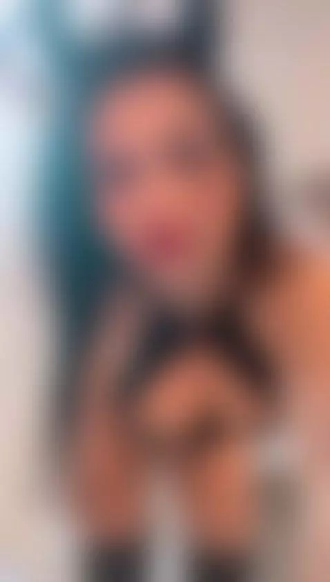 I will let you moan my name while my hands dictate your abso... by roxanasscoth