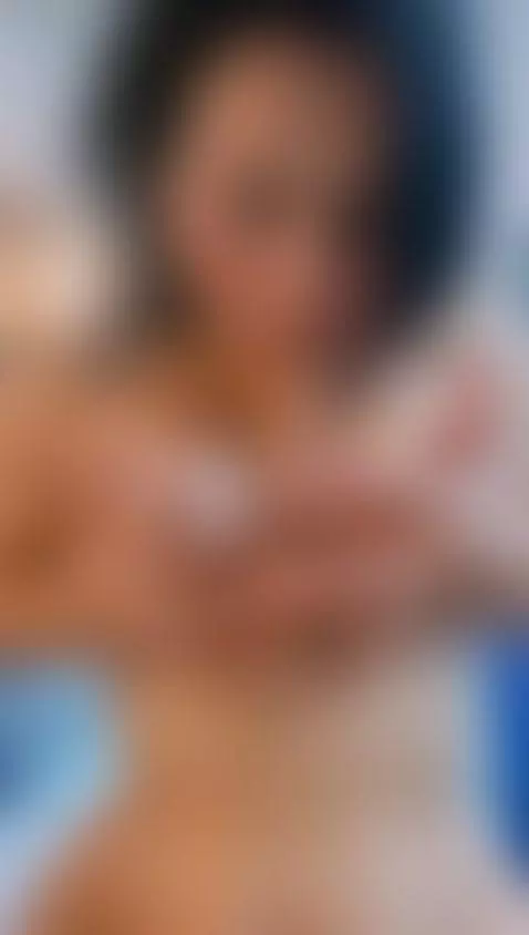 bigboobs by roxanasscoth