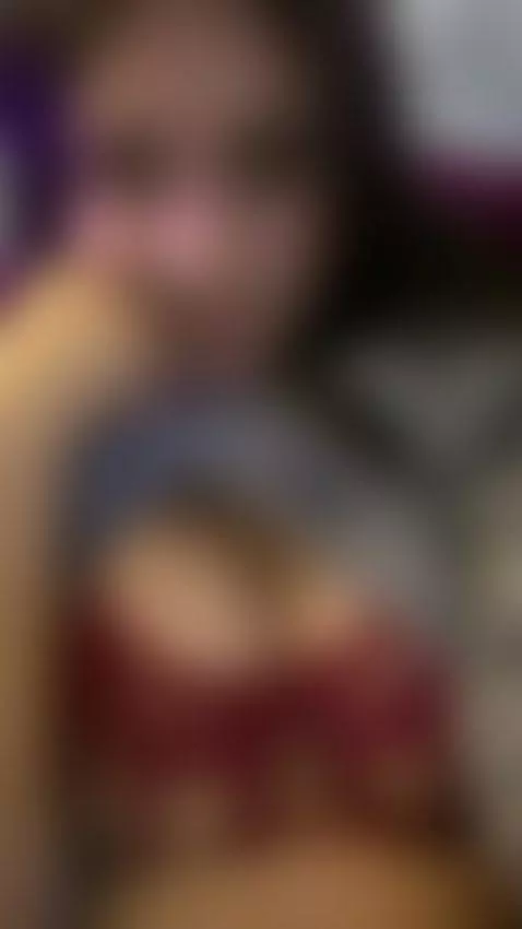 Make me yours by lyathonpsom