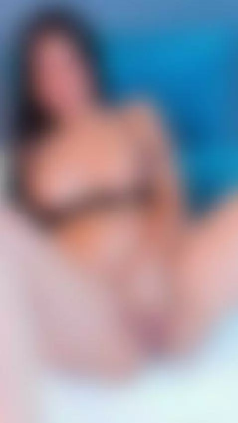 You’re shaking. by lyathonpsom