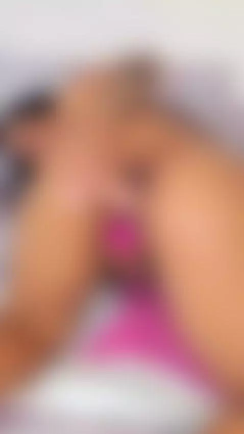 Touch me. by saschafit