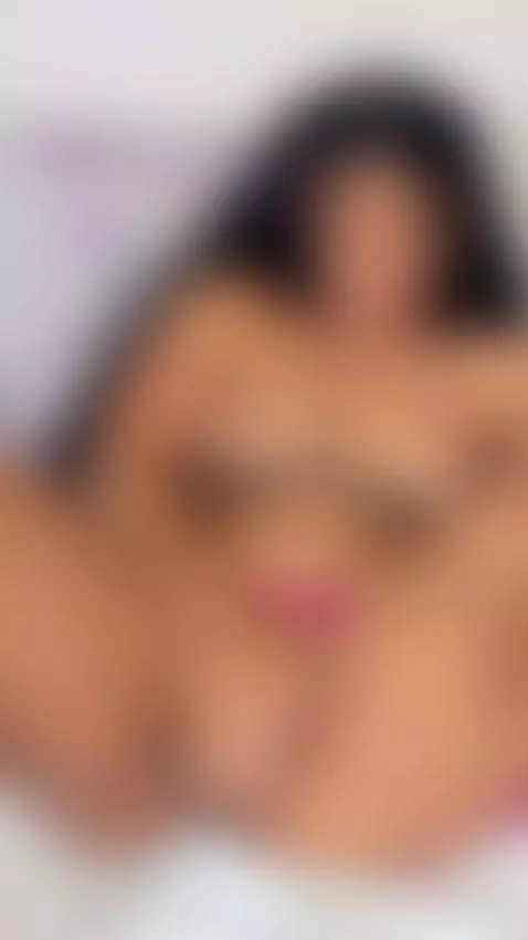 Spank me. by saschafit