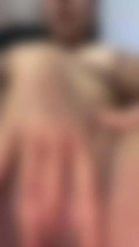 Curves made to be worshiped by saschafit