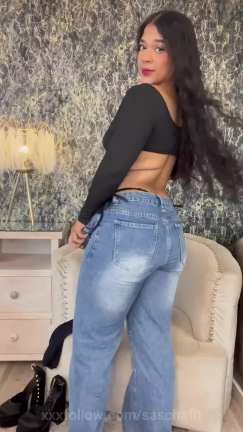 I'm hot and wet...just for you by saschafit