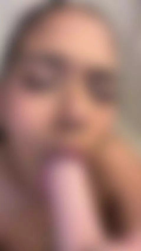 I can’t stop thinking about your hands on me by saschafit