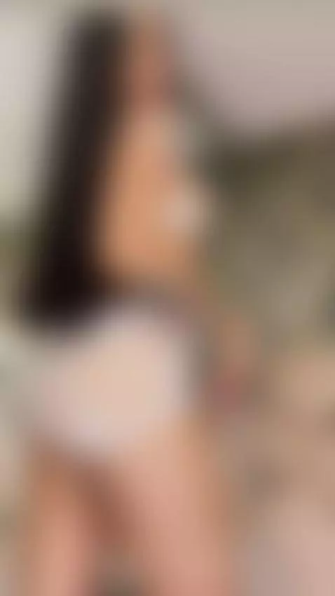 Touch me there. by saschafit