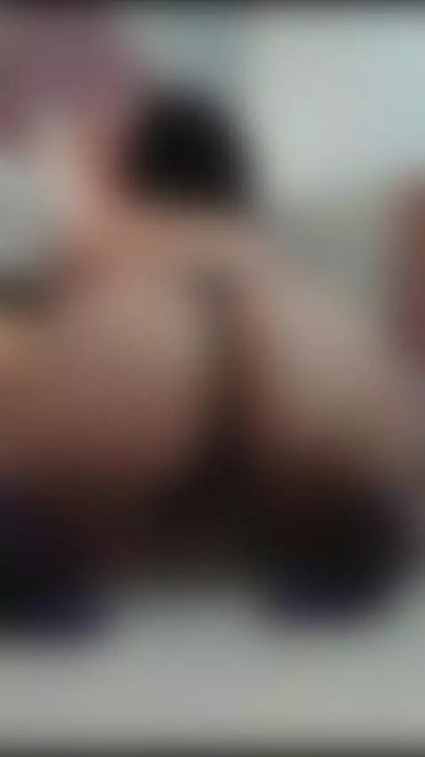 Ready to lose control with my ass? by salomeray