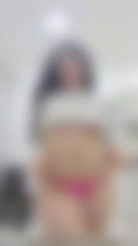 my hands run along every curve by salomeray