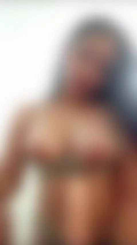 Wet, deep and without stopping by salomeray