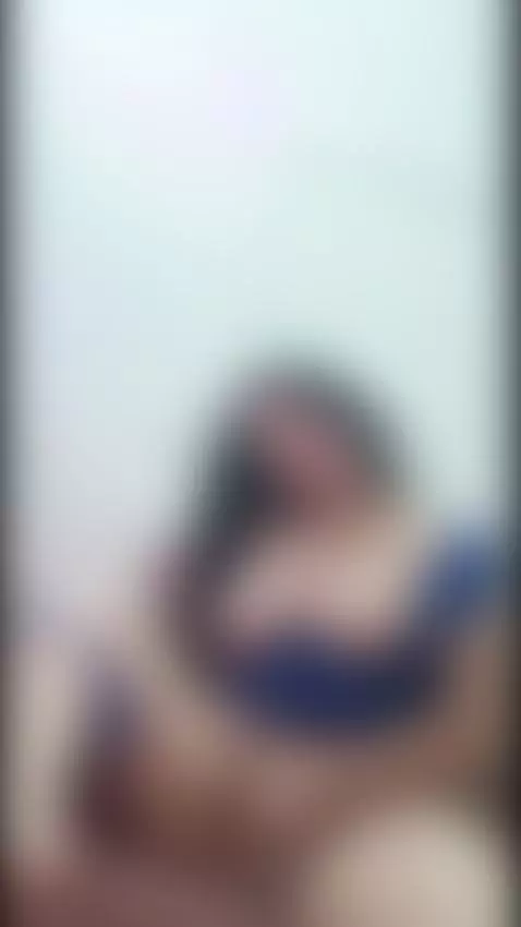 a perfect masturbation by salomeray