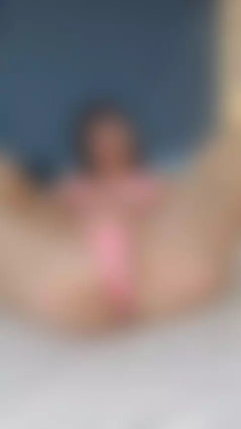 playing with my feet by valerymilff