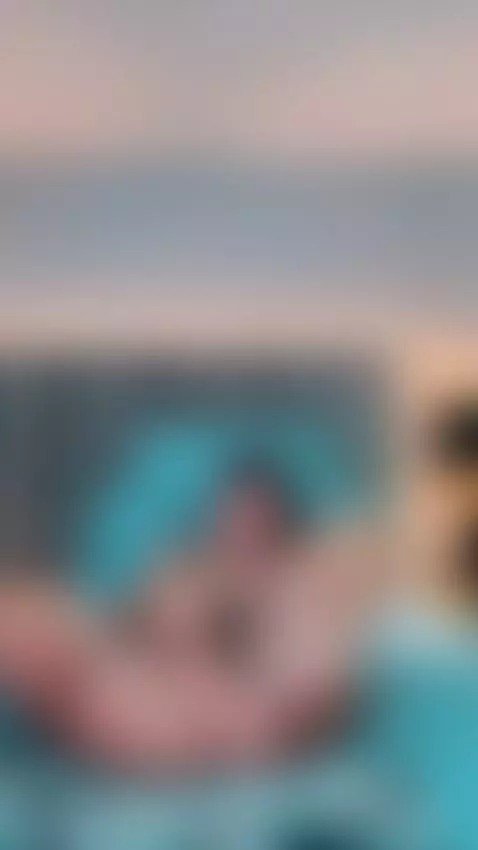 It's my body that plays by valerymilff