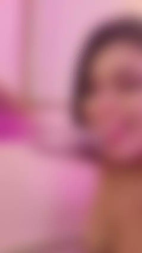 Let me get on my knees and worship you the way you deserve by abbyblakee