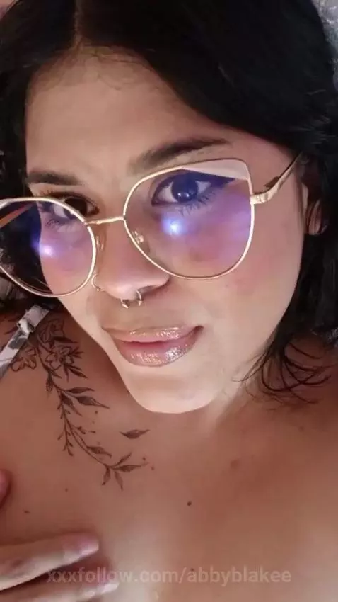 I bite my lips… while my body calls out to you without sayin... by abbyblakee