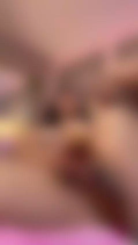 my wet pussy wants to have your cock inside by abbyblakee