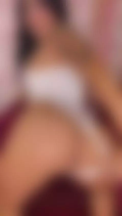 Bouncing ass by paulettesanders