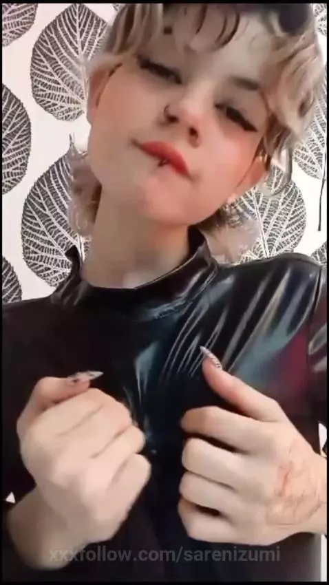 play with my tits by sarenizumi