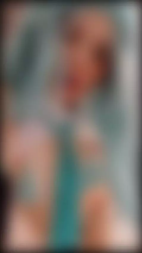 Watch your miku idol dance while stripping naked for you by sarenizumi