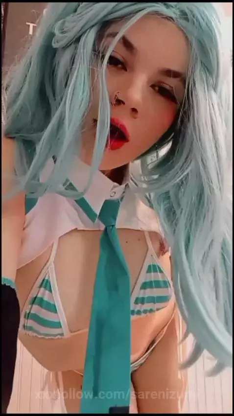 Watch your miku idol dance while stripping naked for you by sarenizumi