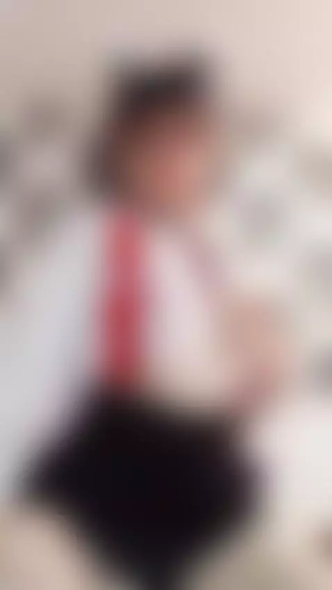 Naughty Schoolgirl! by sarenizumi