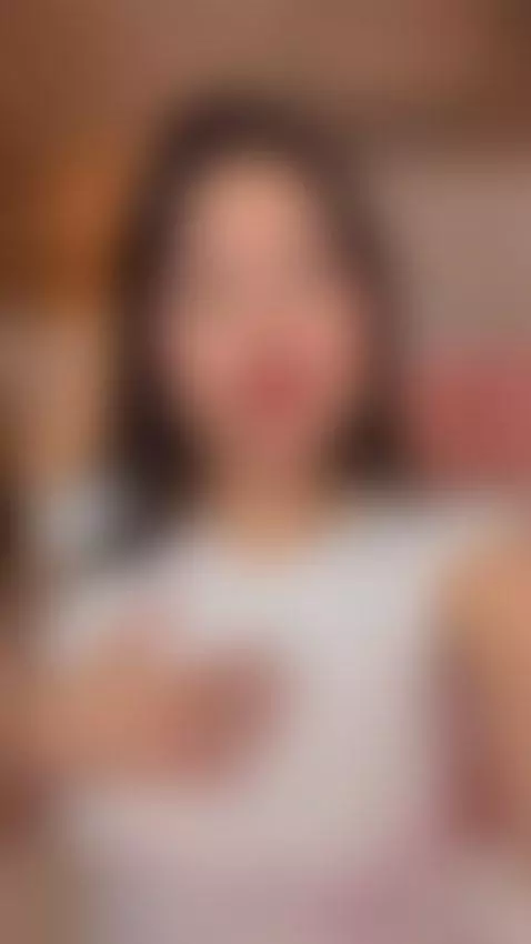 My sweetness attracts you, but my sensuality catches you by susyluv