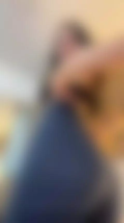 I like the way it enhances my big ass with my leggings. by susyluv