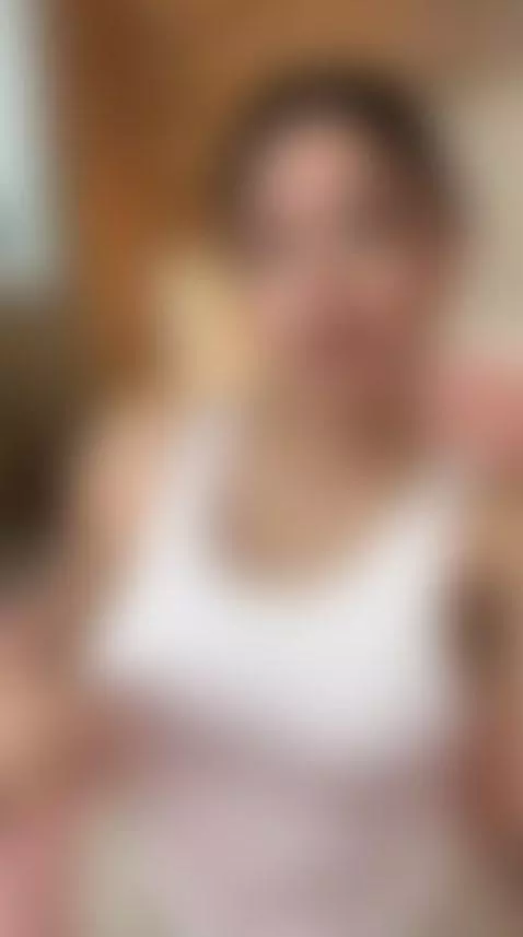 my hands play with my tits, and my mischievous gaze invites ... by susyluv