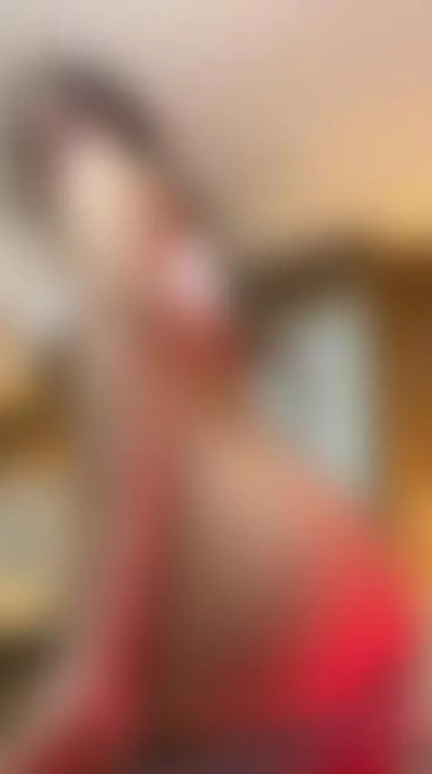 I arch my back just to show you how much my ass wants you. by susyluv