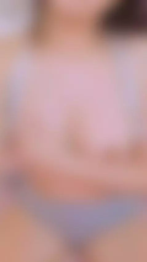 I want you to lose control just by looking at me. by susyluv