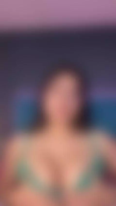 My moans increase with every caress by susyluv