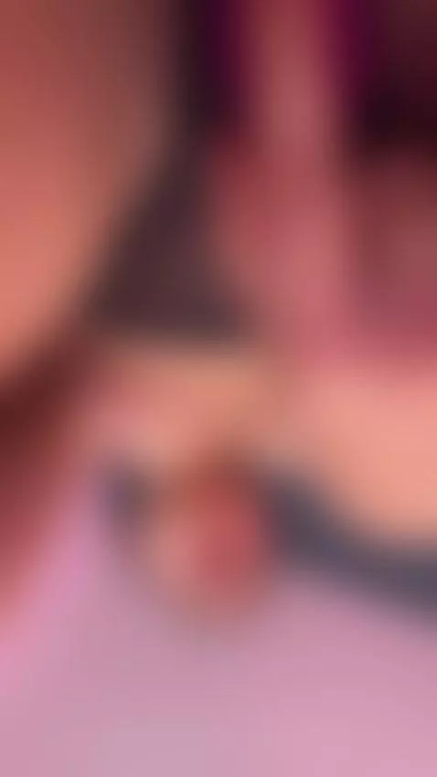 Every groan you hear is for you come and make me vibrate by susyluv