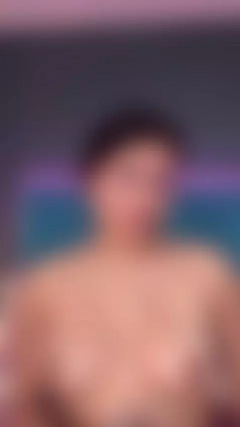 Each curve a fantasy come true. Do you dare to endure it? by susyluv